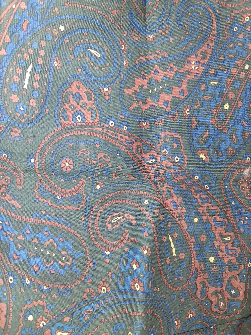 Fabric Material Paisley Pattern - 2 Pieces